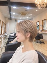 アルーシェ 錦糸町店(Alushe) くびれショート×透明感ベージュ