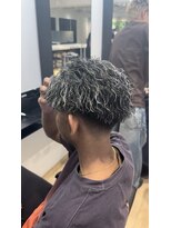 ネイビー 表参道(NAVY) ホワイトメッシュ ハイライト ツイストスパイラル