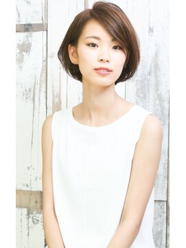 ヘアメイク ニコ(Hair make Nico) 耳かけ前髪なしショートボブ
