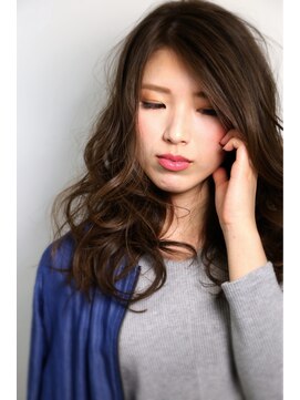 イソラブル(ISOLA-blu) 大人可愛い