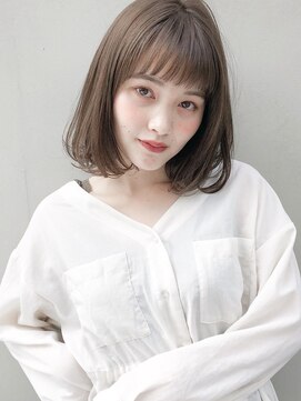 ルティア(Lutia) スモーキーベージュボブ！