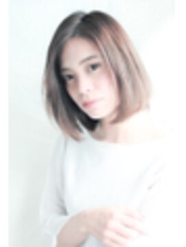 ボヌール オオサカ(Bonheur OSAKA) 自然体な大人美人♪シンプルボブ