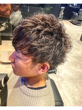 メンズフィール 南森町(MENS FEEL) ネビージュ☆グランマッシュランダムパーマ