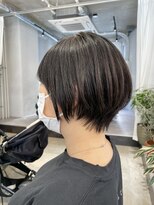 ピボット 北千住(PIVOT) 大人可愛い20代30代40代黒髪前下がりショートボブ丸みショート