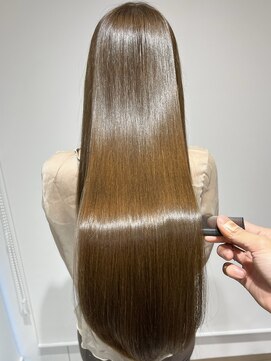 アッシュ 祐天寺店(Ash) ハイトーンでもダメージレスに縮毛矯正