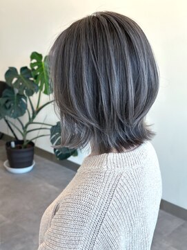 フェーディン(fa/din) バレイヤージュシルバーボブ