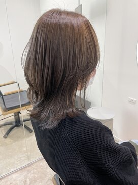 ヒトノワ(Hito.nowa) ウルフレイヤーカット