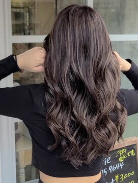 ウィズ 八千代緑ヶ丘店(Wiz) ハイライトバレイヤージュケアブリーチ白髪ぼかし