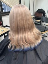 ベレーザ 渋谷(BELEZA)&nbsp;9013ブロンドミルクティーアッシュハイトーンカラー袖カラー