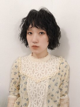 レコ 渋谷(LECO) 黒髪ニュアンスボブパーマカット