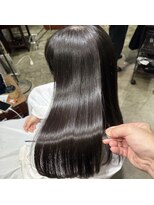 サロンドミルク 原宿(salon de MiLK)&nbsp;【原宿、表参道、明治神宮前】乾かすだけまとまる髪へ　美髪矯正