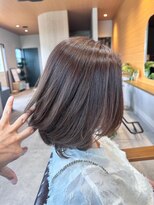 イェル(ELL.) ひし形レイヤーボブ大人かわいい20代30代40代