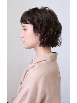 アワーズ 南青山(Our's) ホワイトグレージュ/チェリーブラウン/ミニウルフ[南青山]