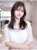 ミディアムくびれ顔周りレイヤーカット髪質改善ストレート
