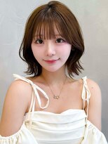 アグノス 青山(Agnos)&nbsp;愛されセミディエアリーカール大人ガーリー艶感斜めバング