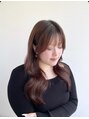 チル(chill)&nbsp;コテ巻きも得意です！お出かけ前もかわいく仕上げます♪