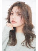 透明感×抜け感レイヤー 大人の褒められロングスタイル