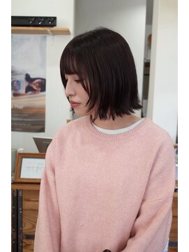 ムク(Muku) 顔周りレイヤーボブ
