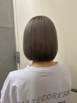 エヴァー(ever) ＊アッシュグレー＊@ever_mito[表参道駅/原宿駅/学割U24]