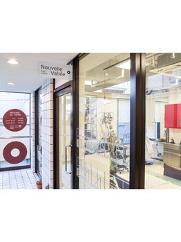 ベテランスタイリスト3名が、あなたの理想のスタイルへ導きます◎