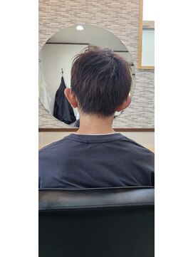 ヒロ美容室 ショートレイヤー