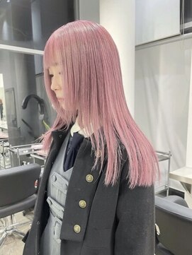 ジーナ オモテサンドウ(XENA) ケアブリーチ×ハイトーン×ペールピンク(表参道)