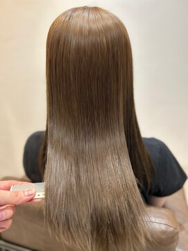 リリー(Lily) うるつや！ストレートパーマ