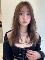 ジルバイジゼル(JILL by GiseL)&nbsp;レイヤーカット　顔周り　ダメージレス　ベージュカラー　透明感