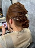 ヘアアレンジ パーティースタイル シニヨン 結婚式 お呼ばれ