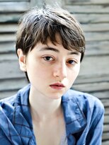 ソウ アオヤマ(SO aoyama)&nbsp;マニッシュショート　ヌードブラウン　ベビーバング　大人可愛い