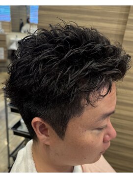 銀座マツナガ 神田店 ビジネス◎好印象ツイストパーマショート×ツーブロック