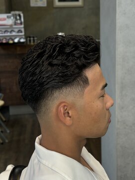 タフ バーバーショップ(TOUGH BARBER SHOP) ハードパーマ