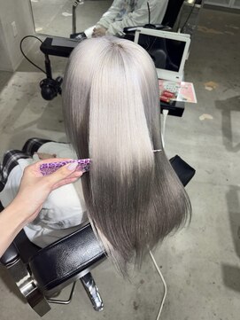 ゲームバイアランスミシー 心斎橋(GAME by Alan Smithee) デザイン／ダブルカラー／ケアブリーチ／エフェクトブリーチ