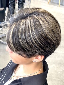 フィフスパーク(fifth PARK) 渋谷メンズハイライトカラー緩めスパイラルパーマメッシュカラー