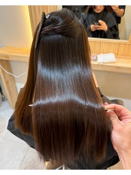 アトレ 南堀江店(attrait) 絹髪矯正髪質改善