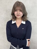 ルノン(LUNON)&nbsp;黒髪クラゲヘアーオリーブグレー小顔ココアベージュ