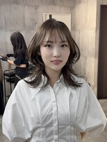 メゾン(Maison)&nbsp;大人ハッシュレイヤーカット顔周りレイヤー艶髪