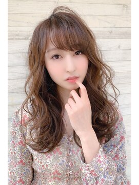 キャラ(kyala.) 20代30代大人可愛い小顔ミックスカール