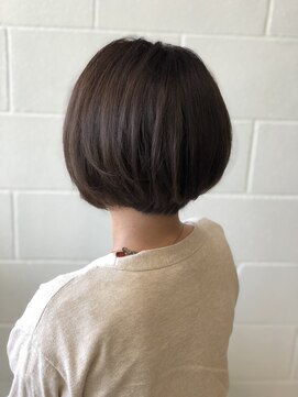 アフィニティー(AFINITY) まとまるショート×アッシュベージュ