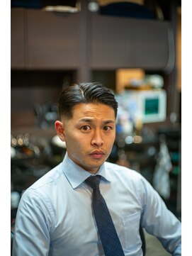 オモテサンドウ バーバー(OMOTESANDO BARBER) 七三