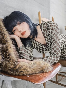 スリール バイ ミリー 江坂(Sourire by milly) 【Sourire江坂】レイヤーボブウルフブルーグレージュカラー