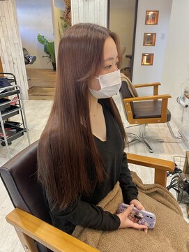 シエル(Ciel) 顔周りカット×ピンクブラウン