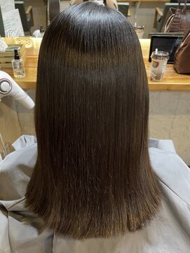 ミーチバイティアンダ(miichi by t-under) 縮毛矯正