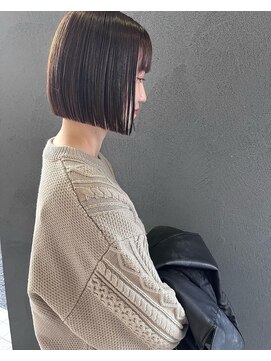 イロ プラス 南田宮店(iro+) 【nobuyo】mini bob × くすみ brown