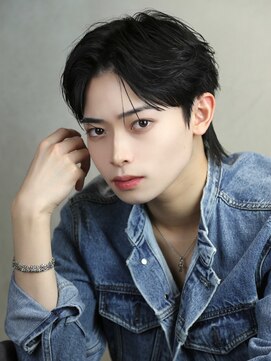 ザ サードヘアー 津田沼 (THE 3rd HAIR) こぼしバングセンターパート