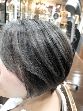 イズム(isms...) シルバーハイライト