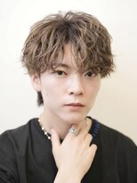 プルーブトウキョウ 渋谷(PROVE TOKYO)&nbsp;波巻きツイストスパイラルパーマコンマバングマッシュ