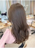 上品なくすみブラウンカラー