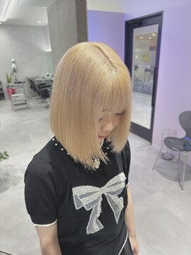 プライズ 成増店(prize) ブロンドベージュミルクティーベージュハイトーンボブ成増