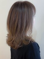 リコ(LIKO)&nbsp;大人やわらかセミディ☆大人ヘア/デジタルパーマ/明るい白髪染め